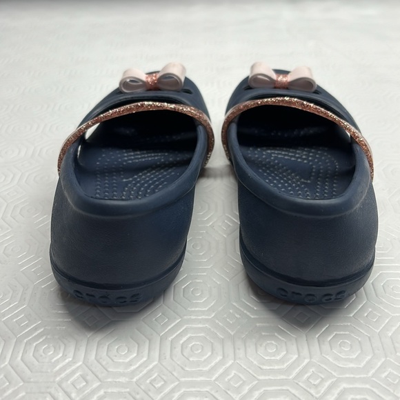 Crocs Slip On Shoes Navy Blue with Pink Bows and Glitter Strap Child’s Size 8 - Picture 5 of 10